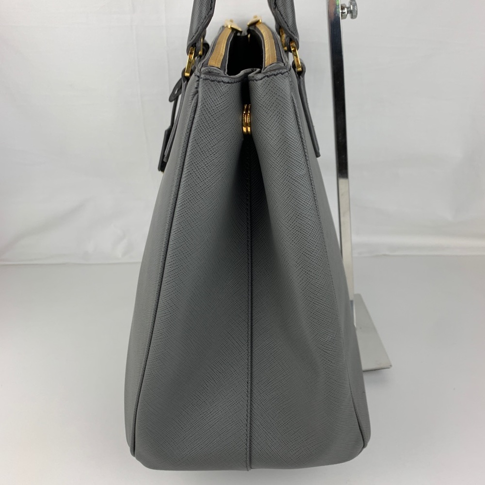 New Prada Italian Galleria Lux Double Zip Tote - Picture 5 of 8